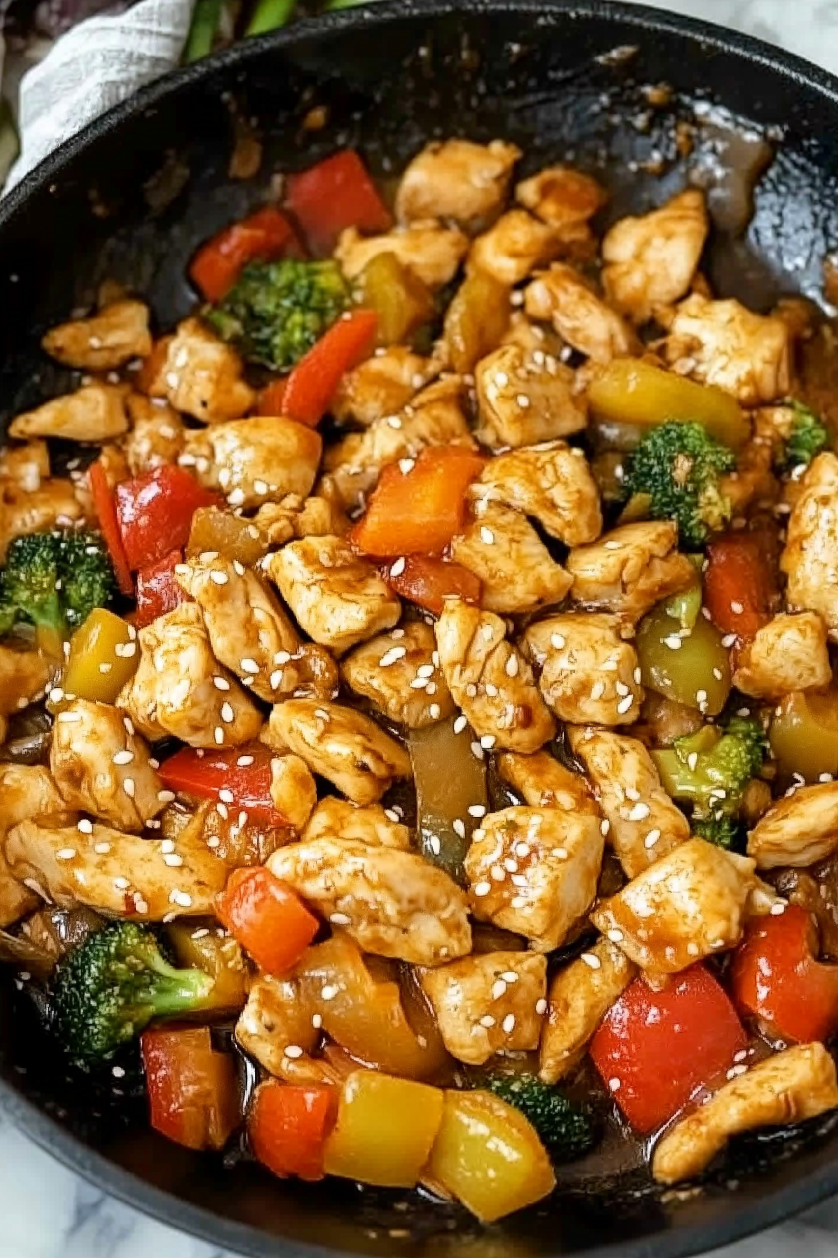 Master Easy Chicken Stir Fry: Adaptable Flavors in Under 30 Mins
